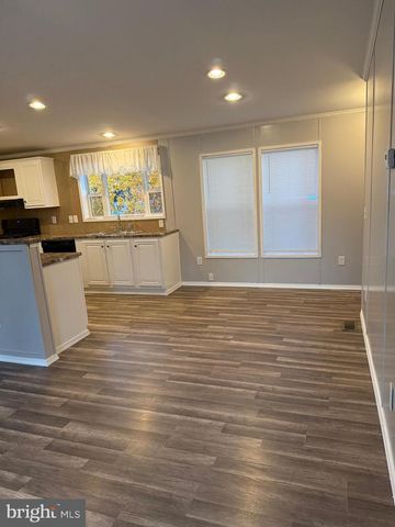 45 CHESAPEAKE MOBILE CT, Hanover, MD 21076