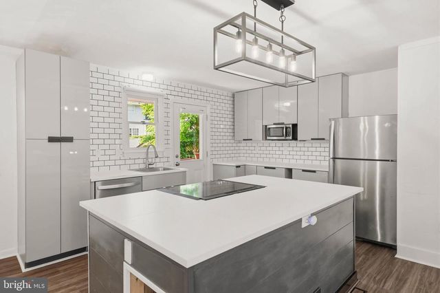 379 BLOSSOM TREE DR, Annapolis, MD 21409
