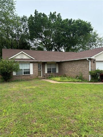 6367 W Abilene Dr, Fayetteville, AR 72704