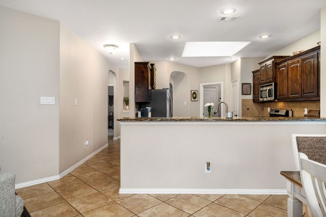 11921 Sundog Way, Fort Worth, TX 76244