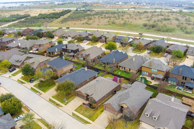 11921 Sundog Way, Fort Worth, TX 76244