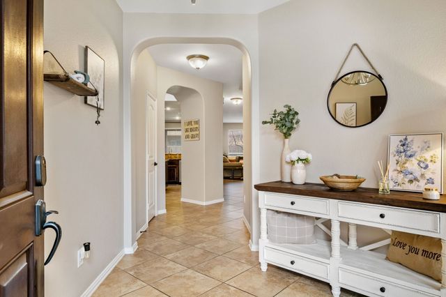 11921 Sundog Way, Fort Worth, TX 76244