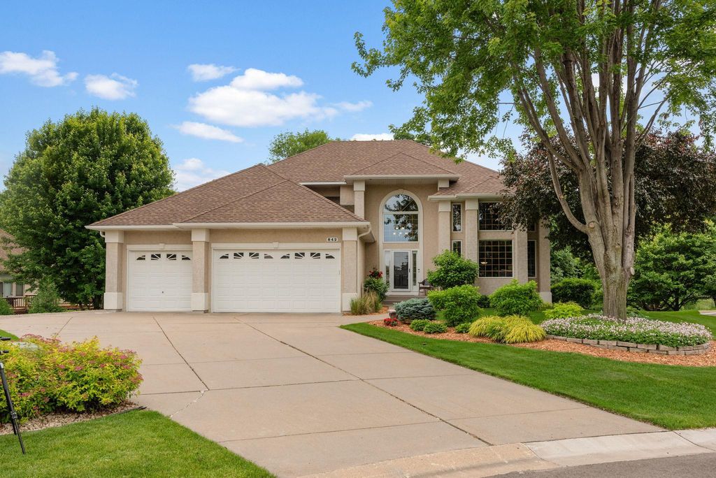 842 Vista Circle, Delano, MN 55328