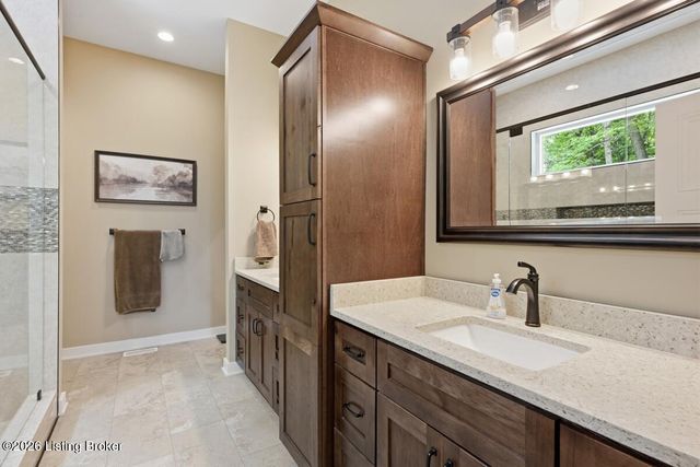 130 Big Blue Ct, Elizabethtown, KY 42701