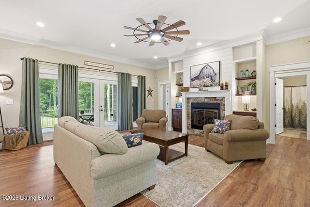 130 Big Blue Ct, Elizabethtown, KY 42701