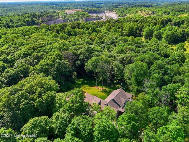 130 Big Blue Ct, Elizabethtown, KY 42701