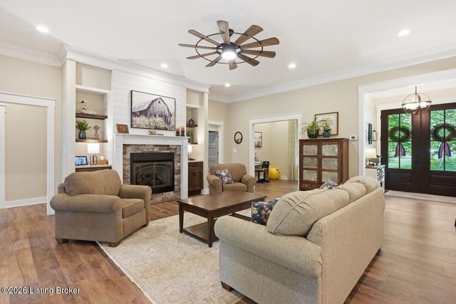130 Big Blue Ct, Elizabethtown, KY 42701
