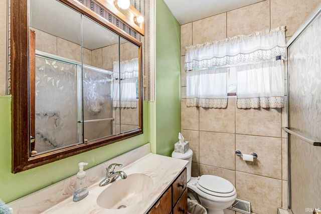 2811 Fredrickson Street, South Bend, IN 46628