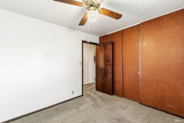2811 Fredrickson Street, South Bend, IN 46628