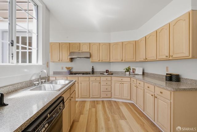 1443 30th Avenue, San Francisco, CA 94122