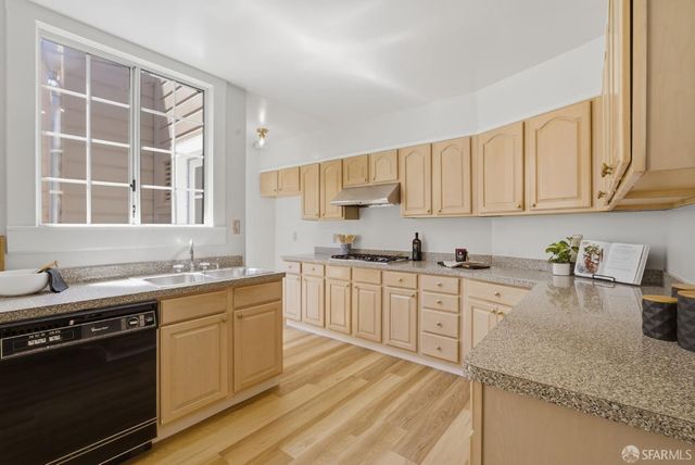 1443 30th Avenue, San Francisco, CA 94122