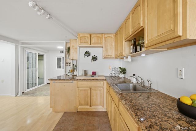 1443 30th Avenue, San Francisco, CA 94122