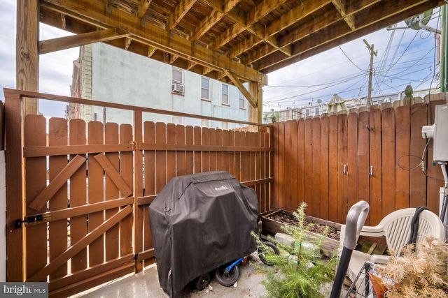 2609 E FAIRMOUNT AVE, Baltimore, MD 21224