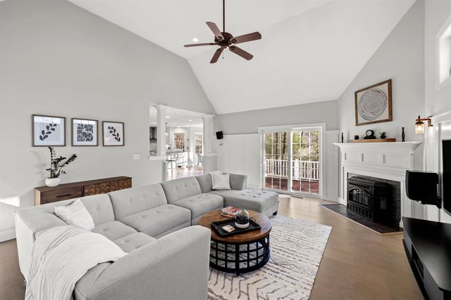 8B Louis Drive, Brookline, NH 03033