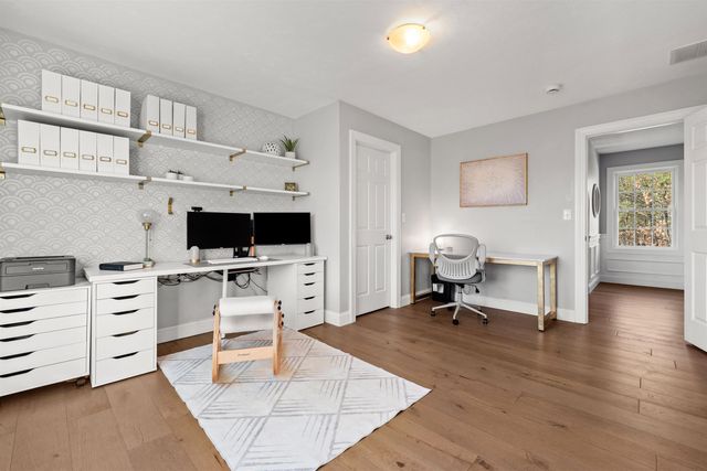 8B Louis Drive, Brookline, NH 03033