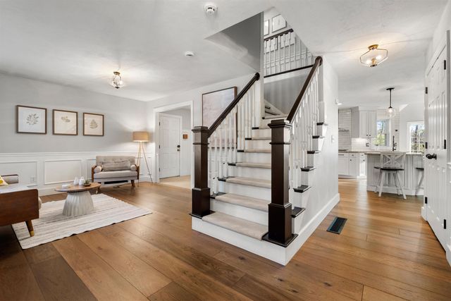 8B Louis Drive, Brookline, NH 03033