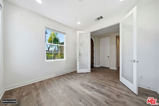 5929 Spelthorne Lane, Los Angeles, CA 90034