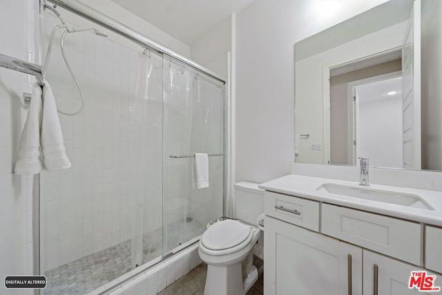 5929 Spelthorne Lane, Los Angeles, CA 90034