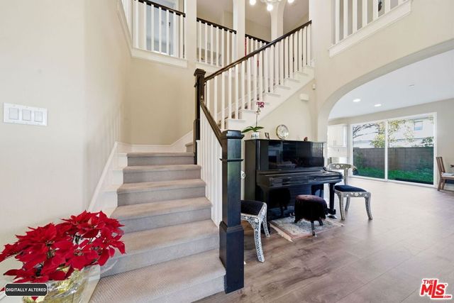 5929 Spelthorne Lane, Los Angeles, CA 90034