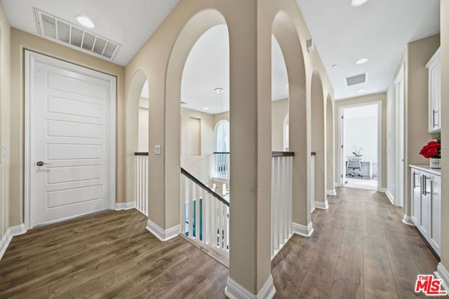 5929 Spelthorne Lane, Los Angeles, CA 90034