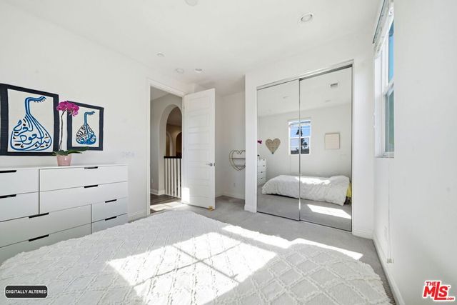 5929 Spelthorne Lane, Los Angeles, CA 90034