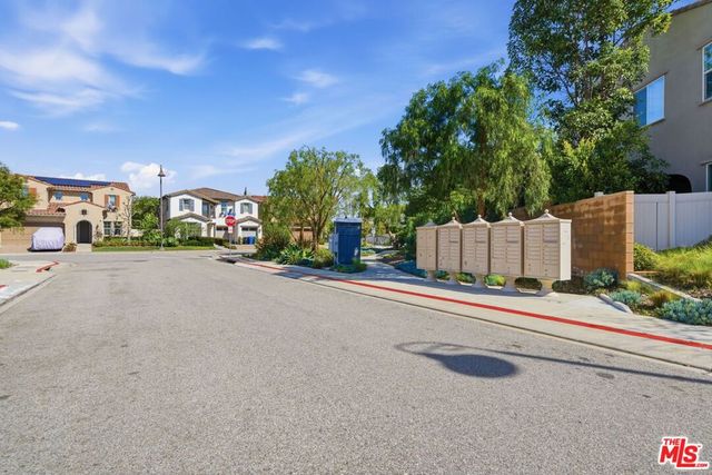 5929 Spelthorne Lane, Los Angeles, CA 90034
