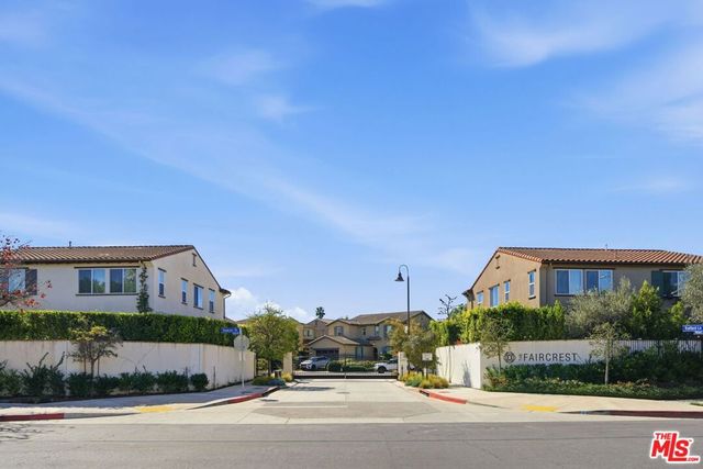 5929 Spelthorne Lane, Los Angeles, CA 90034