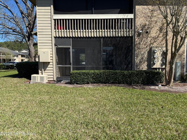 10200 BELLE RIVE Boulevard 203, Jacksonville, FL 32256