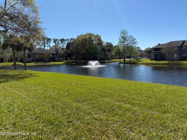 10200 BELLE RIVE Boulevard 203, Jacksonville, FL 32256
