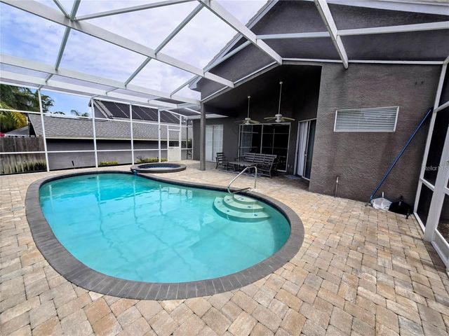 1028 TRADEWINDS DRIVE, Tarpon Springs, FL 34689