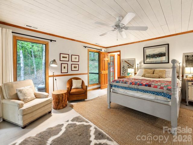 331 Quail Ridge Road, Lake Lure, NC 28746