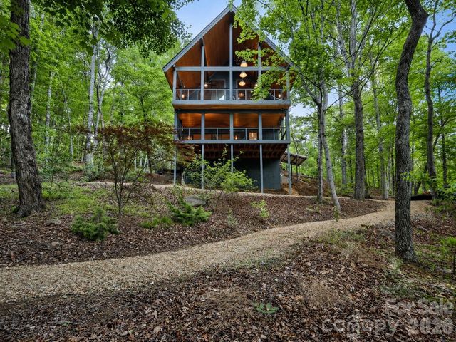 331 Quail Ridge Road, Lake Lure, NC 28746