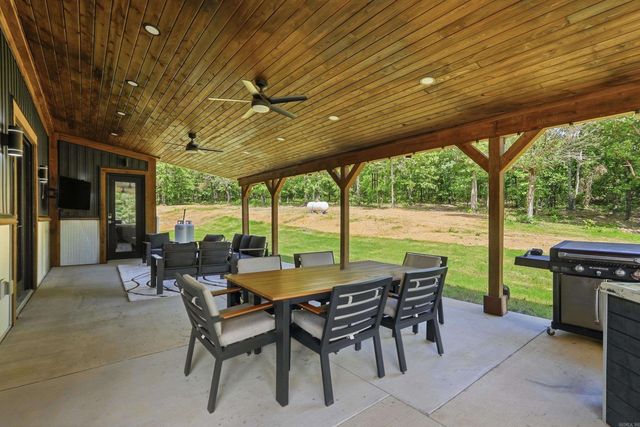 491 Stone Mountain Road, Conway, AR 72032