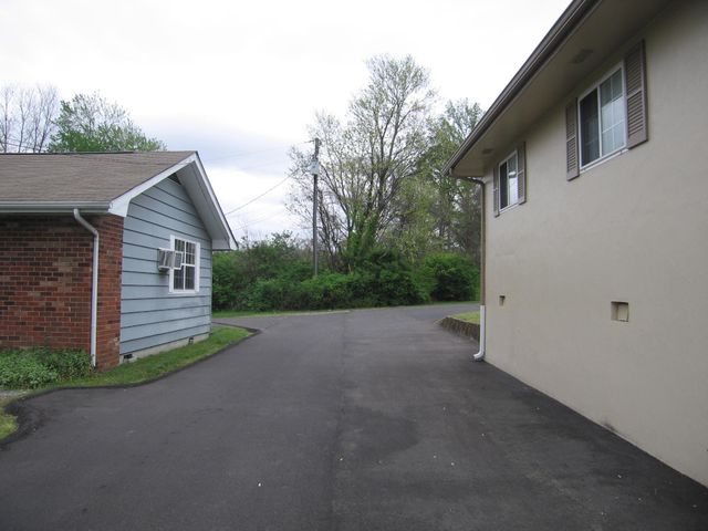 25302560 NE N. Ocoee Street, NE, Cleveland, TN 37312
