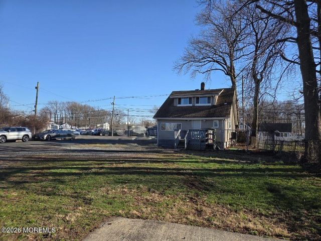 261 State Route 36, Hazlet, NJ 07730