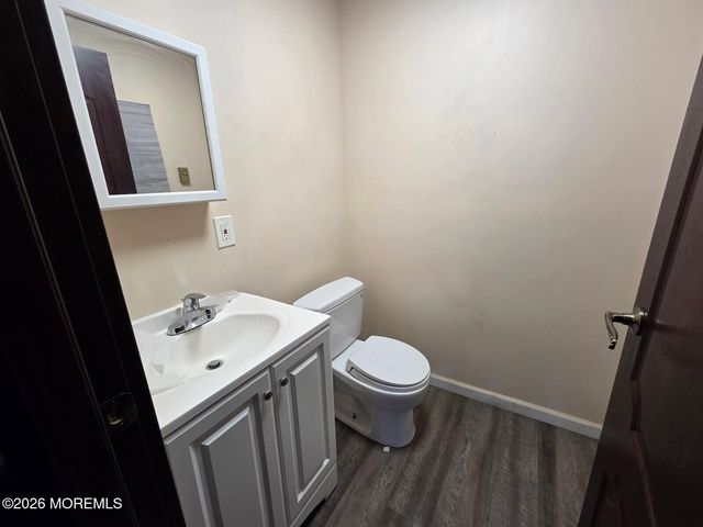 261 State Route 36, Hazlet, NJ 07730
