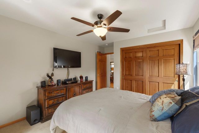 2947 South Gate DRIVE, Hartford, WI 53027