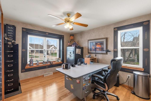 2947 South Gate DRIVE, Hartford, WI 53027
