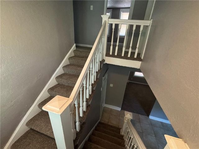 1014 Agnes Avenue, Kansas City, MO 64127