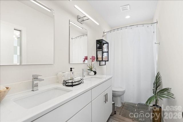 5908 Pepper Bush Lane, Charlotte, NC 28212