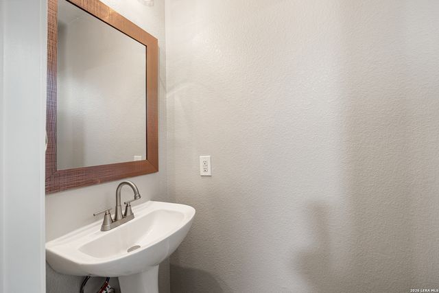 7818 Braun, San Antonio, TX 78250