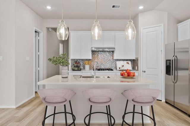 5218 Maple Wood Drive, Manvel, TX 77578