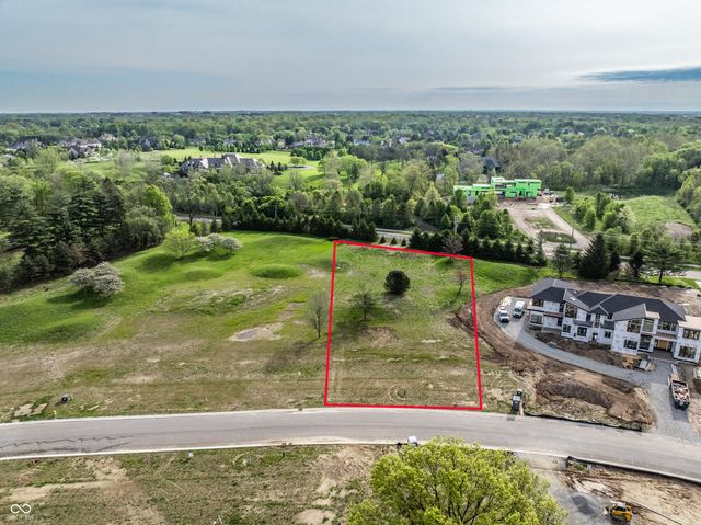 1434 N Asherwood Lane, Carmel, IN 46032