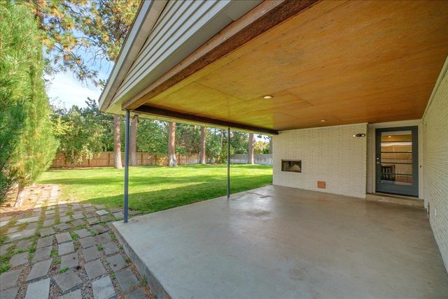 5311 S Perry St, Spokane, WA 99223