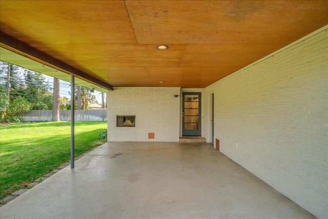 5311 S Perry St, Spokane, WA 99223