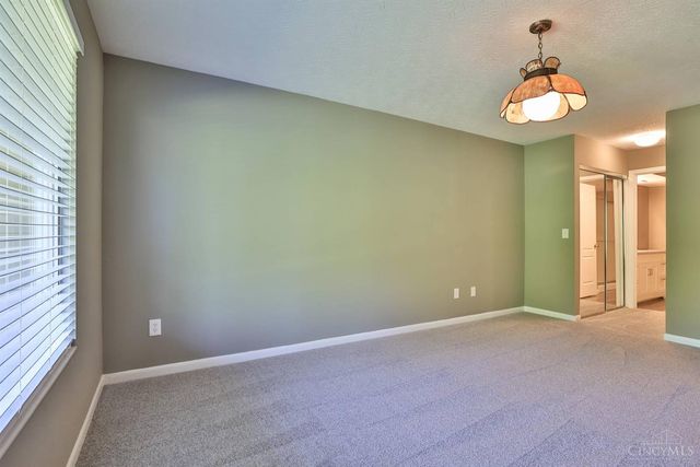 715 Castlegate Lane, Springfield Twp., OH 45231