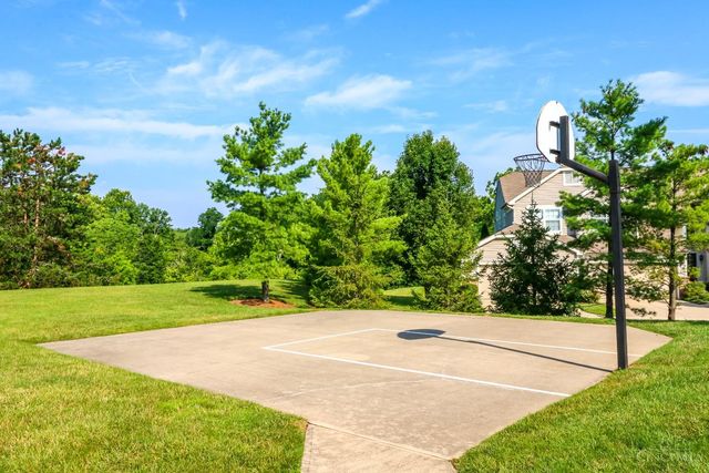 715 Castlegate Lane, Springfield Twp., OH 45231
