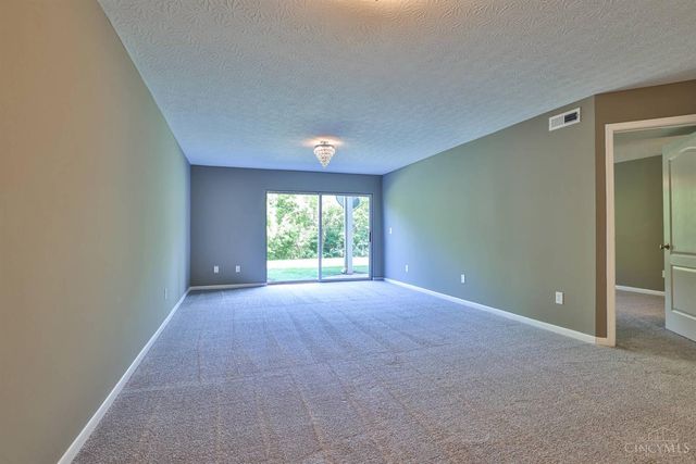 715 Castlegate Lane, Springfield Twp., OH 45231