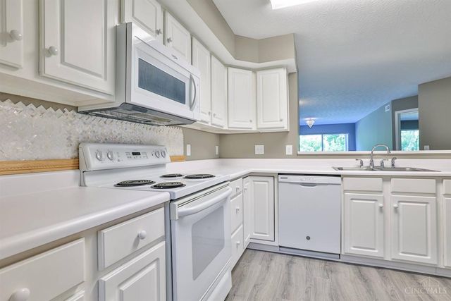 715 Castlegate Lane, Springfield Twp., OH 45231