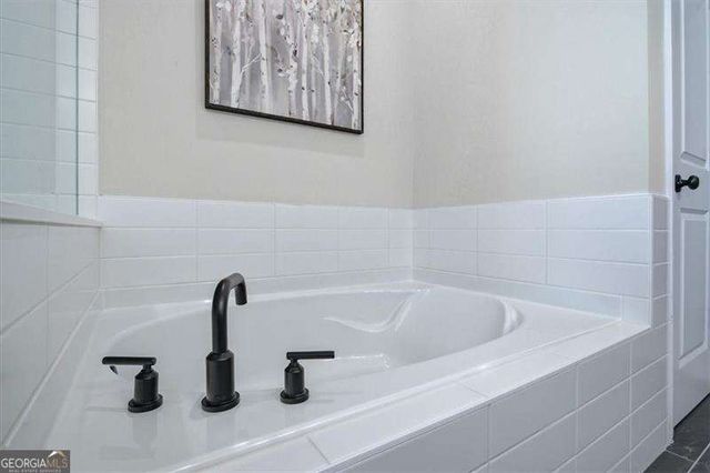 2435 Hidden Creek Road, Kennesaw, GA 30152